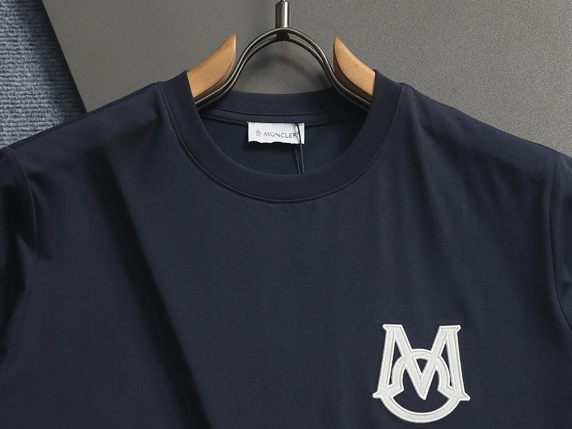 2026 New Arrival Same Style👫 T ， ！ ， ， logo ！ ， Versatile， ， ！ ！ Classic Versatile T ， logo ！ ！ Quality ， ！！ ：Black White Blue Light Green Size：S M L XL XXL